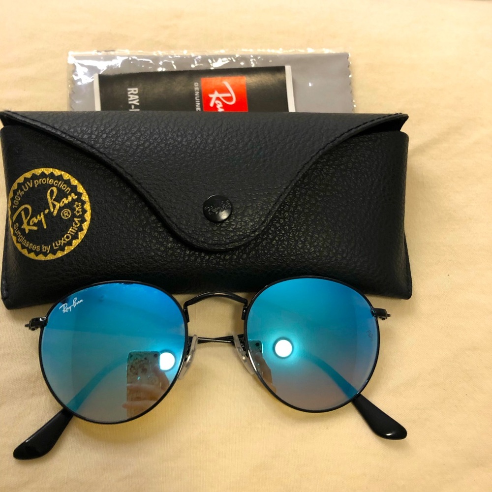 Polarized Ray-Ban Blue Lens